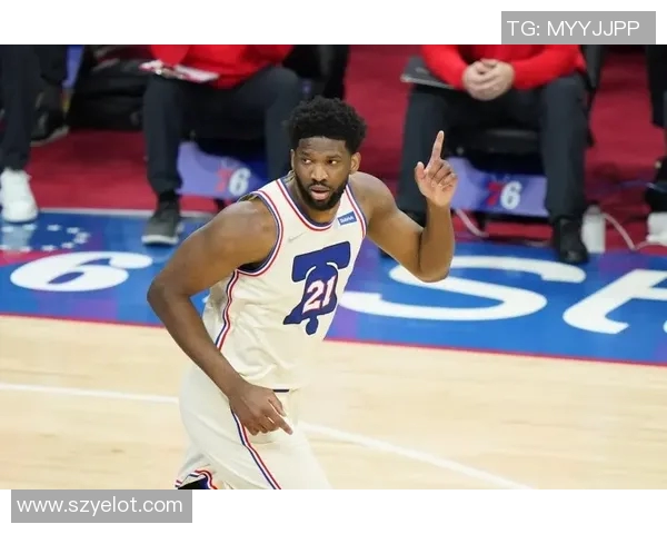 张佳玮：2年前76人有恩比德&哈登&马克西 老里是怎么输给绿军的？