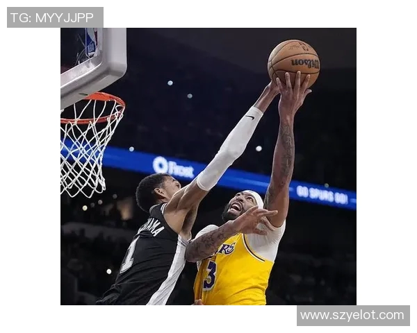 文班亚马惊叹马刺从未赛季5胜0负,31日战热火 文班亚马惊叹马刺从未赛季5胜0负,31日战热火